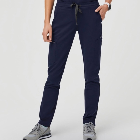 Figs Yola Navy Scrub Pants - Picture 1 of 6